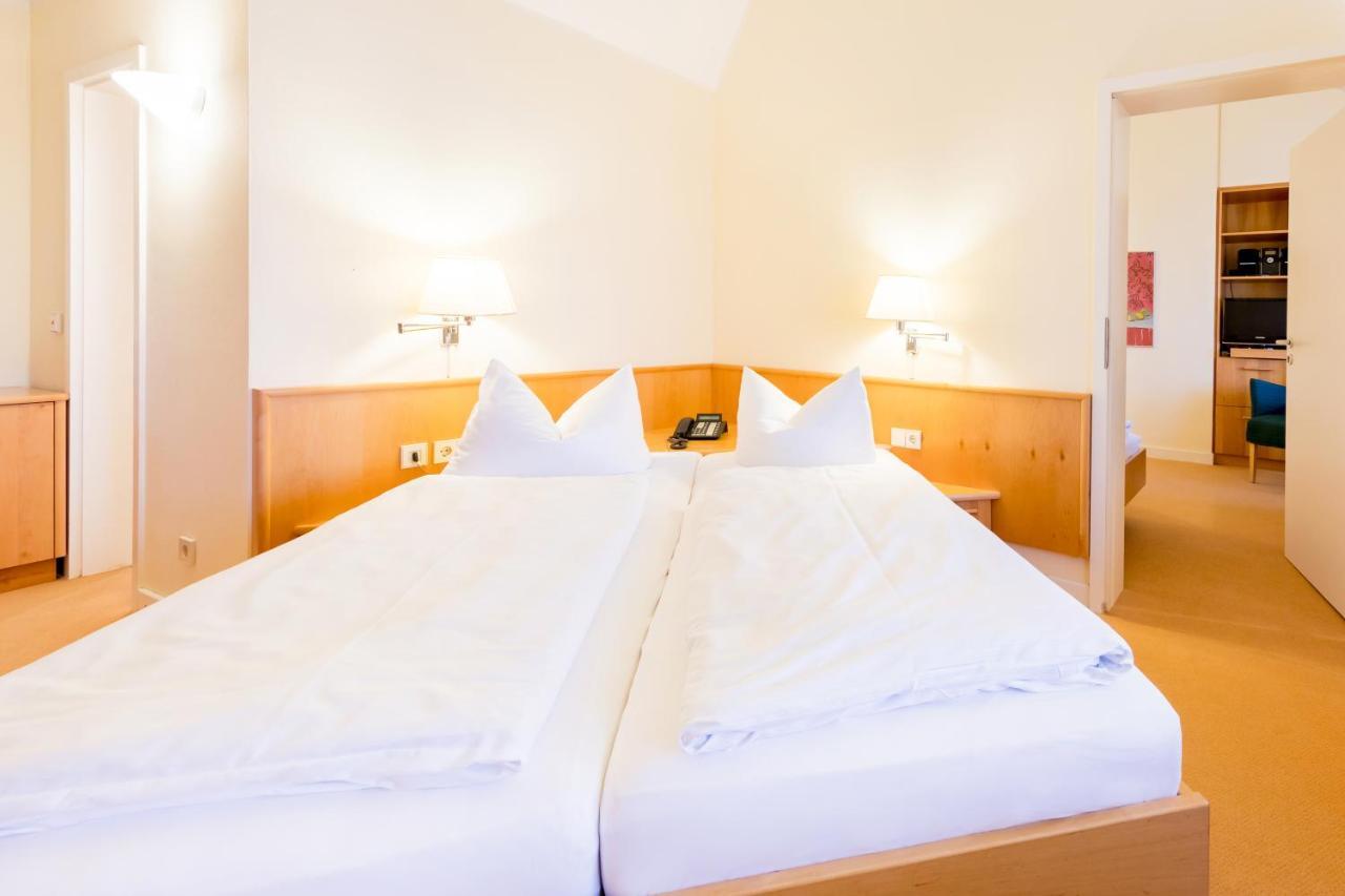 Schlosshotel Eyba Bad Blankenburg Kültér fotó